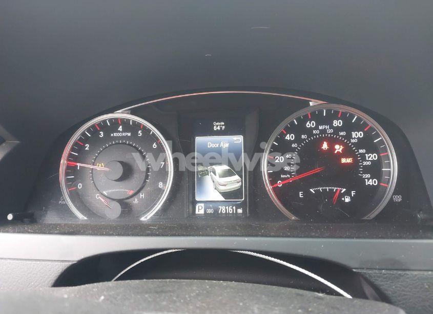 Photo 7 of 2015 Toyota Camry SE (VIN 4T1BF1FK8FU053323)