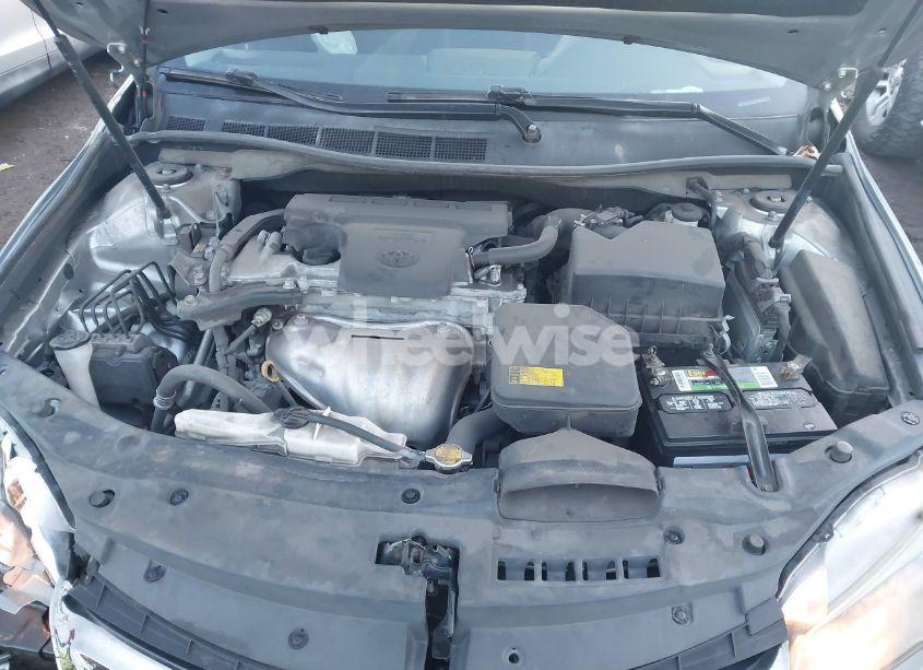 Photo 10 of 2015 Toyota Camry SE (VIN 4T1BF1FK8FU053841)