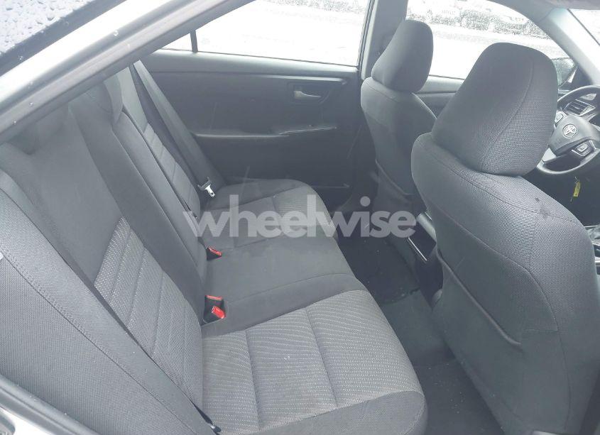 Photo 8 of 2015 Toyota Camry LE/SE/XLE/XSE (VIN 4T1BF1FK8FU082871)