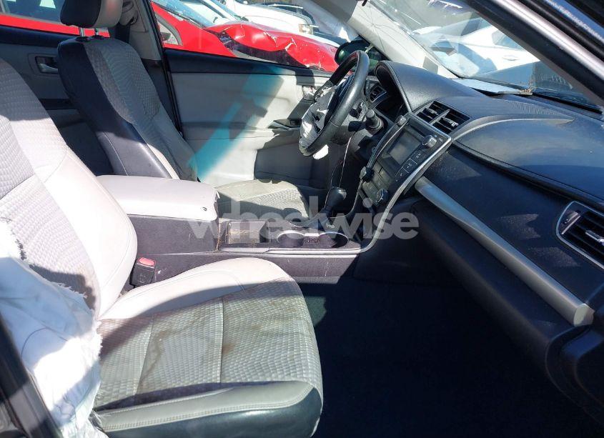 Photo 5 of 2015 Toyota Camry SE (VIN 4T1BF1FK8FU094003)