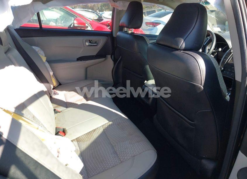 Photo 8 of 2015 Toyota Camry SE (VIN 4T1BF1FK8FU094003)