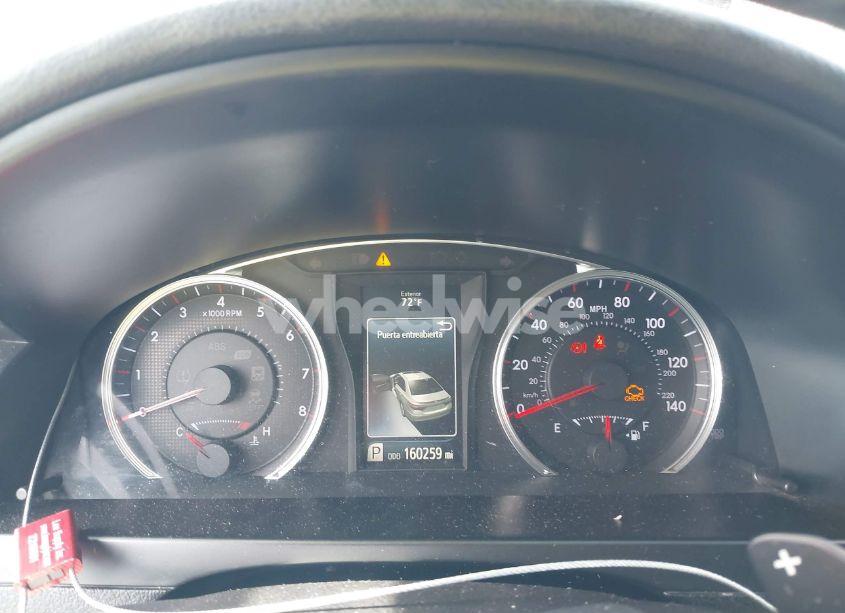 Photo 7 of 2015 Toyota Camry SE (VIN 4T1BF1FK8FU094258)