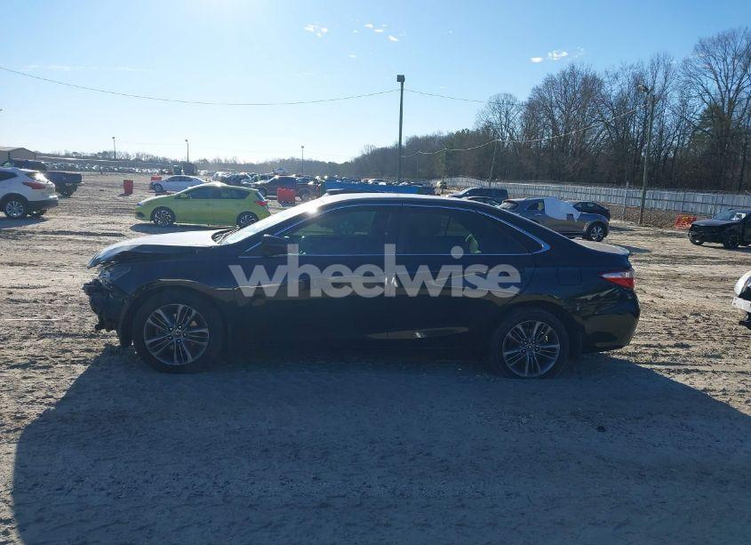 Photo 15 of 2015 Toyota Camry SE (VIN 4T1BF1FK8FU102259)