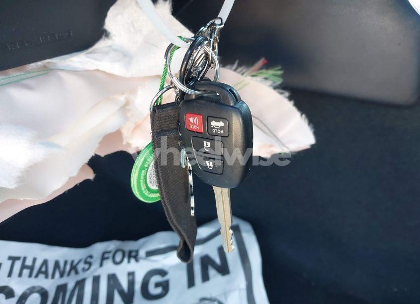 Photo 11 of 2015 Toyota Camry SE (VIN 4T1BF1FK8FU474555)