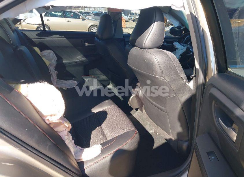 Photo 8 of 2015 Toyota Camry SE (VIN 4T1BF1FK8FU474555)