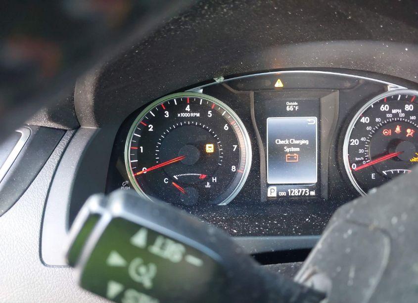 Photo 15 of 2015 Toyota Camry SE (VIN 4T1BF1FK8FU476242)