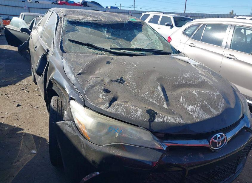 Photo 6 of 2015 Toyota Camry SE (VIN 4T1BF1FK8FU476242)