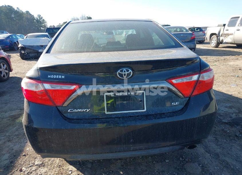 Photo 16 of 2015 Toyota Camry SE (VIN 4T1BF1FK8FU479920)