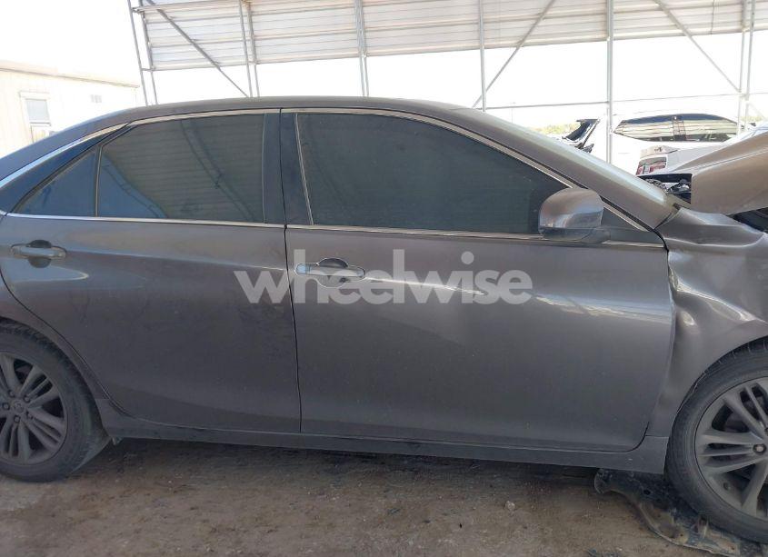 Photo 14 of 2015 Toyota Camry SE (VIN 4T1BF1FK8FU480212)