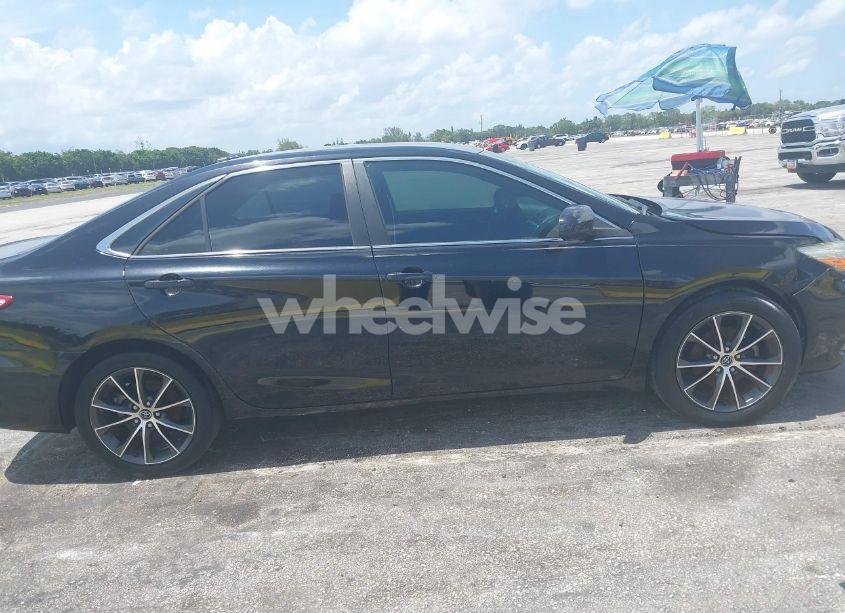 Photo 13 of 2015 Toyota Camry XSE (VIN 4T1BF1FK8FU484339)