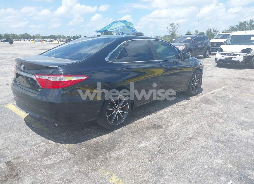 Photo 4 of 2015 Toyota Camry XSE (VIN 4T1BF1FK8FU484339)