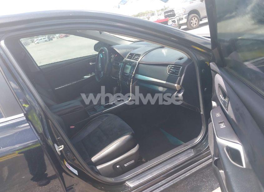 Photo 5 of 2015 Toyota Camry XSE (VIN 4T1BF1FK8FU484339)