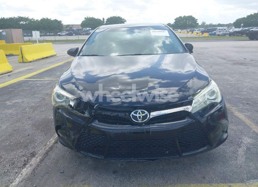 Photo 6 of 2015 Toyota Camry XSE (VIN 4T1BF1FK8FU484339)