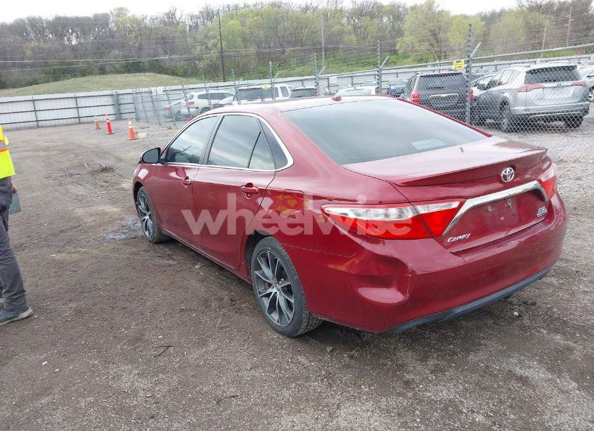 Photo 3 of 2015 Toyota Camry XSE (VIN 4T1BF1FK8FU884952)
