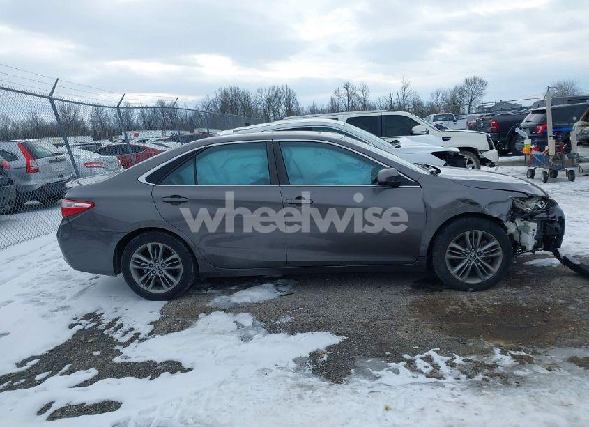 Photo 13 of 2015 Toyota Camry SE (VIN 4T1BF1FK8FU897216)