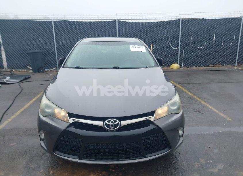 Photo 12 of 2015 Toyota Camry SE (VIN 4T1BF1FK8FU909381)