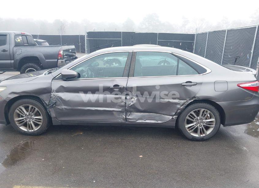 Photo 14 of 2015 Toyota Camry SE (VIN 4T1BF1FK8FU909381)