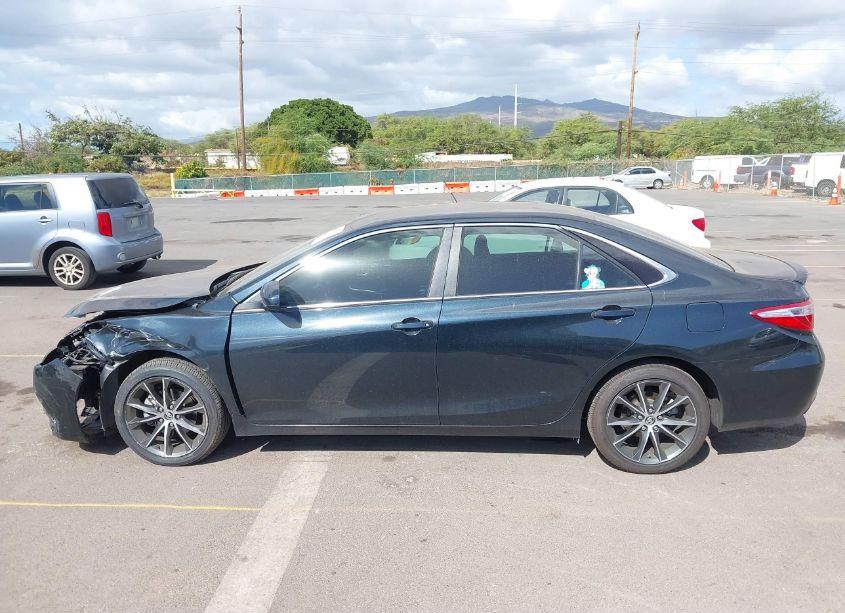 Photo 15 of 2015 Toyota Camry LE/XLE/SE/XSE (VIN 4T1BF1FK8FU922177)