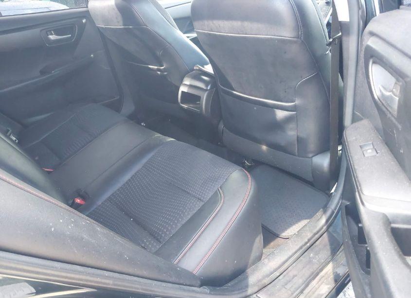 Photo 8 of 2015 Toyota Camry SE (VIN 4T1BF1FK8FU930442)