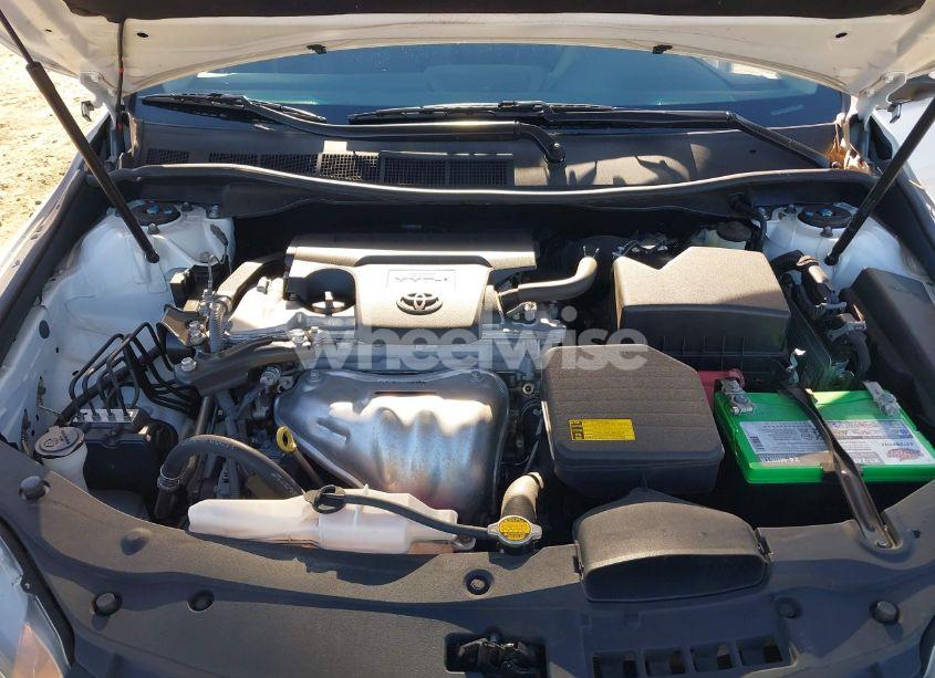 Photo 10 of 2015 Toyota Camry SE (VIN 4T1BF1FK8FU947192)