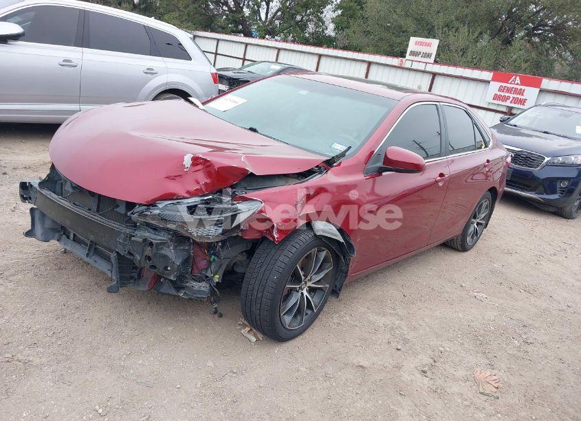 Photo 2 of 2015 Toyota Camry XSE (VIN 4T1BF1FK8FU953042)