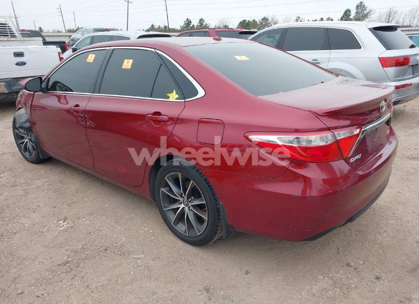 Photo 3 of 2015 Toyota Camry XSE (VIN 4T1BF1FK8FU953042)
