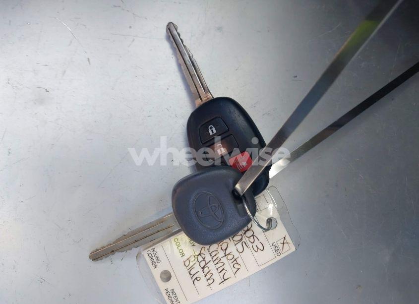 Photo 11 of 2015 Toyota Camry LE (VIN 4T1BF1FK8FU954286)