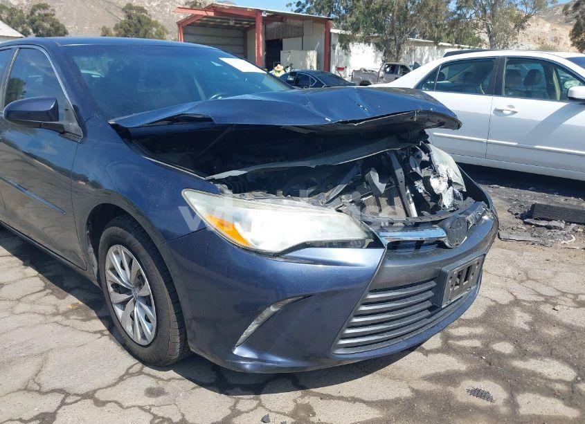 Photo 17 of 2015 Toyota Camry LE (VIN 4T1BF1FK8FU954286)