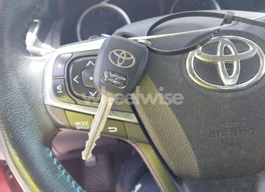 Photo 11 of 2015 Toyota Camry SE (VIN 4T1BF1FK8FU965823)