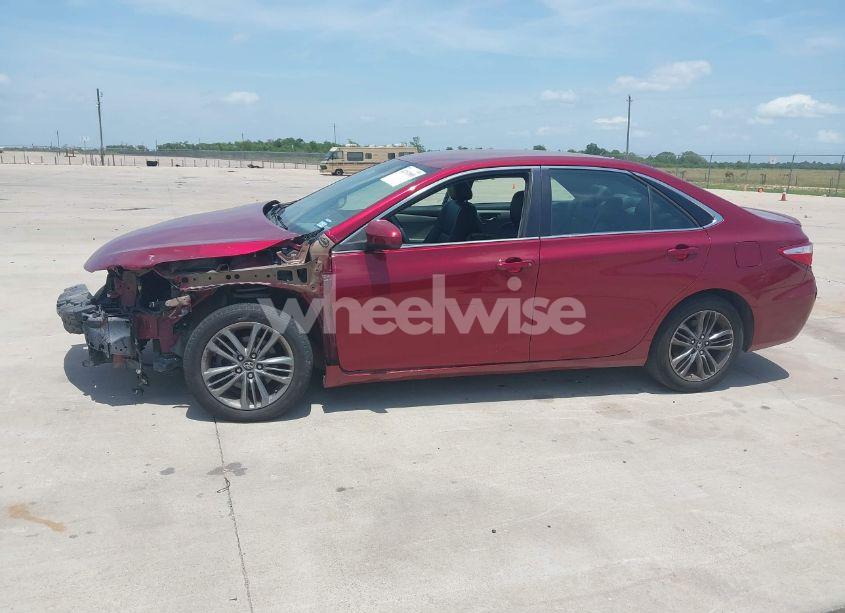 Photo 14 of 2015 Toyota Camry SE (VIN 4T1BF1FK8FU965823)