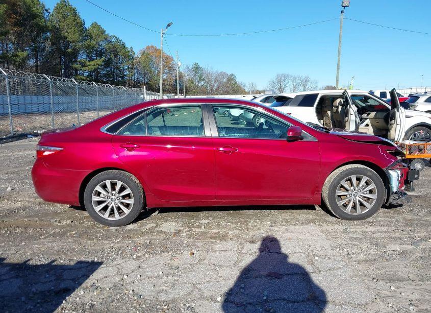 Photo 14 of 2015 Toyota Camry XLE (VIN 4T1BF1FK8FU972903)