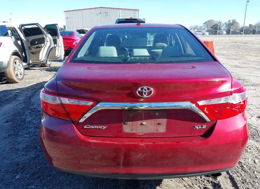 Photo 17 of 2015 Toyota Camry XLE (VIN 4T1BF1FK8FU972903)