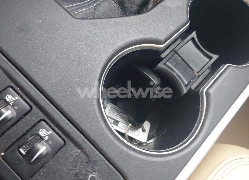 Photo 11 of 2015 Toyota Camry XLE (VIN 4T1BF1FK8FU973825)