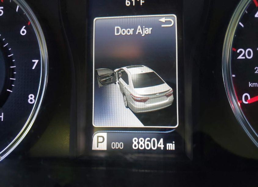 Photo 15 of 2015 Toyota Camry SE (VIN 4T1BF1FK8FU979866)