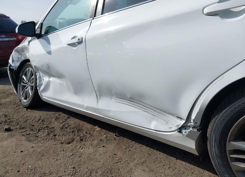 Photo 17 of 2015 Toyota Camry SE (VIN 4T1BF1FK8FU979866)