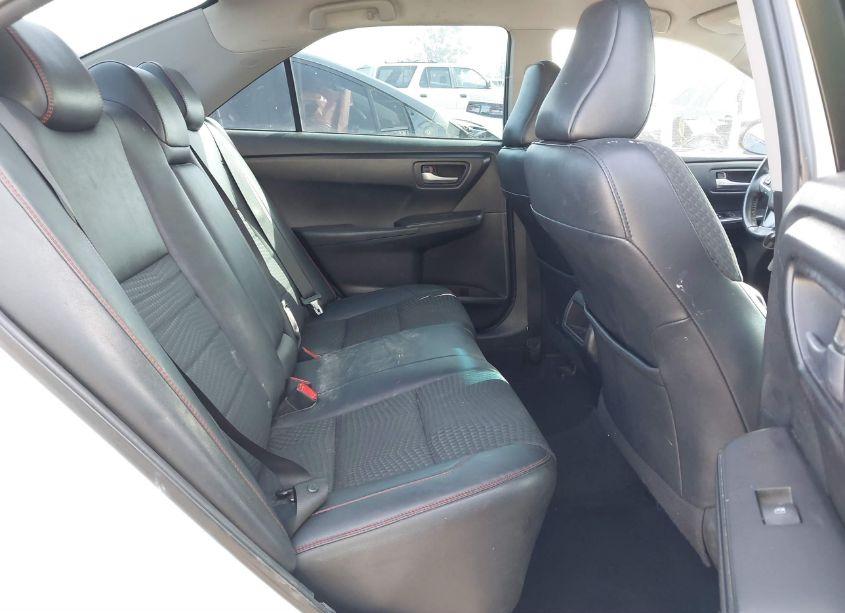 Photo 8 of 2015 Toyota Camry SE (VIN 4T1BF1FK8FU979866)