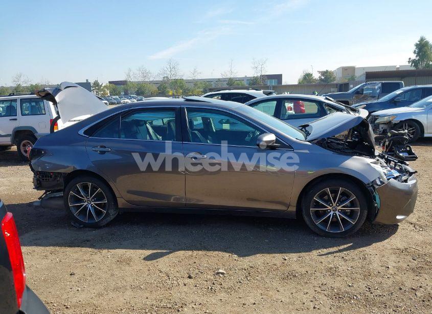 Photo 13 of 2015 Toyota Camry XSE (VIN 4T1BF1FK8FU986932)