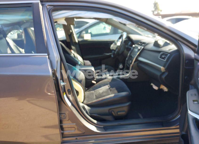 Photo 5 of 2015 Toyota Camry XSE (VIN 4T1BF1FK8FU986932)