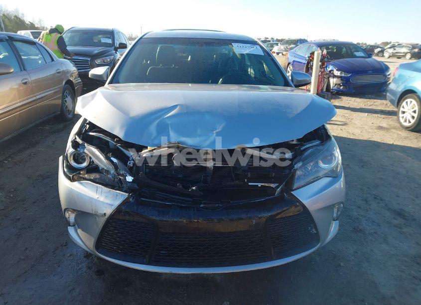 Photo 12 of 2016 Toyota Camry SE (VIN 4T1BF1FK8GU127258)