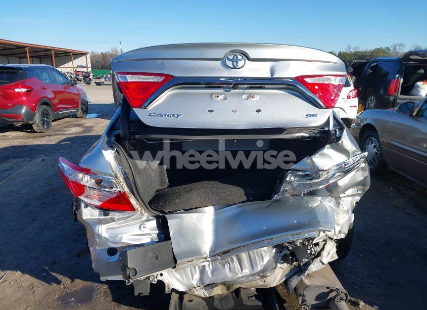 Photo 16 of 2016 Toyota Camry SE (VIN 4T1BF1FK8GU127258)