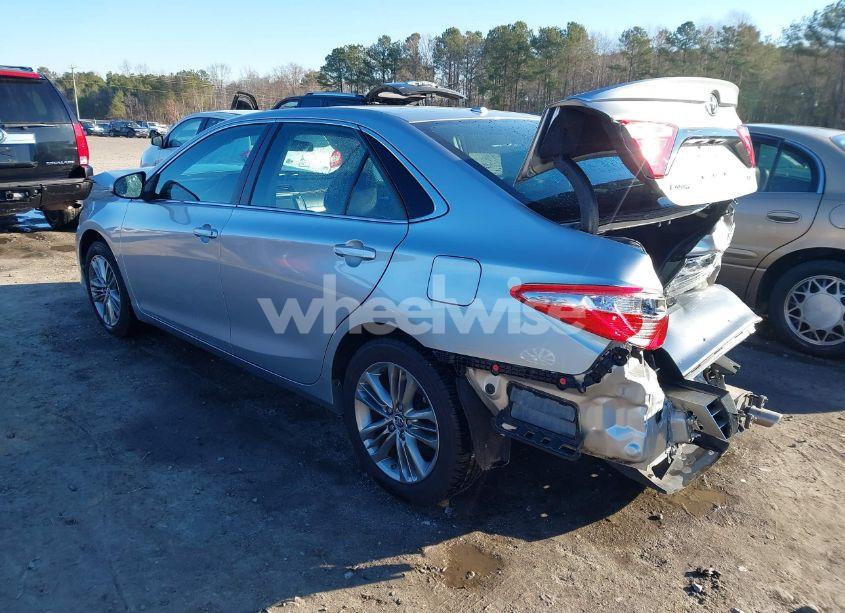 Photo 3 of 2016 Toyota Camry SE (VIN 4T1BF1FK8GU127258)