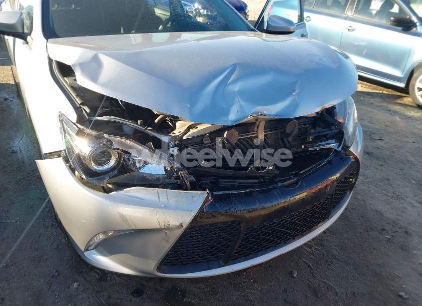 Photo 6 of 2016 Toyota Camry SE (VIN 4T1BF1FK8GU127258)