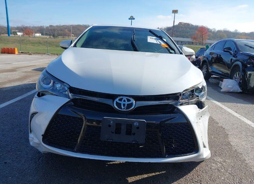 Photo 13 of 2016 Toyota Camry SE (VIN 4T1BF1FK8GU143024)