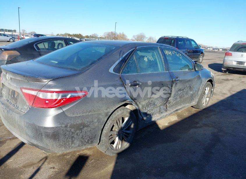 Photo 4 of 2016 Toyota Camry SE (VIN 4T1BF1FK8GU161216)