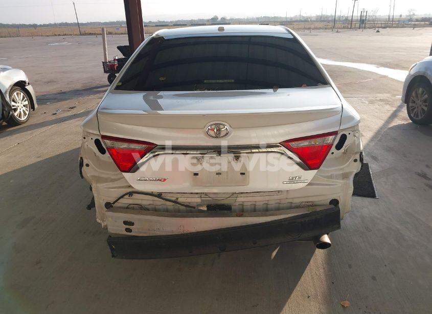 Photo 16 of 2016 Toyota Camry SE (VIN 4T1BF1FK8GU162253)