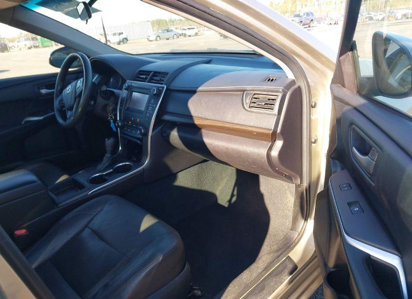 Photo 5 of 2016 Toyota Camry LE (VIN 4T1BF1FK8GU165993)