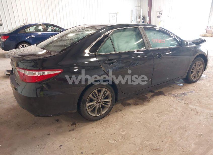 Photo 4 of 2016 Toyota Camry SE (VIN 4T1BF1FK8GU166352)
