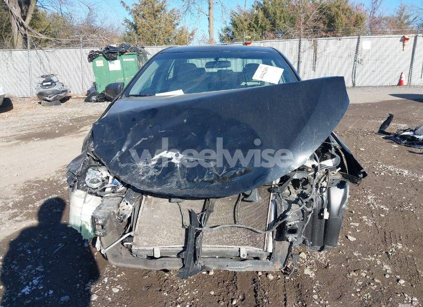 Photo 12 of 2016 Toyota Camry SE (VIN 4T1BF1FK8GU183197)