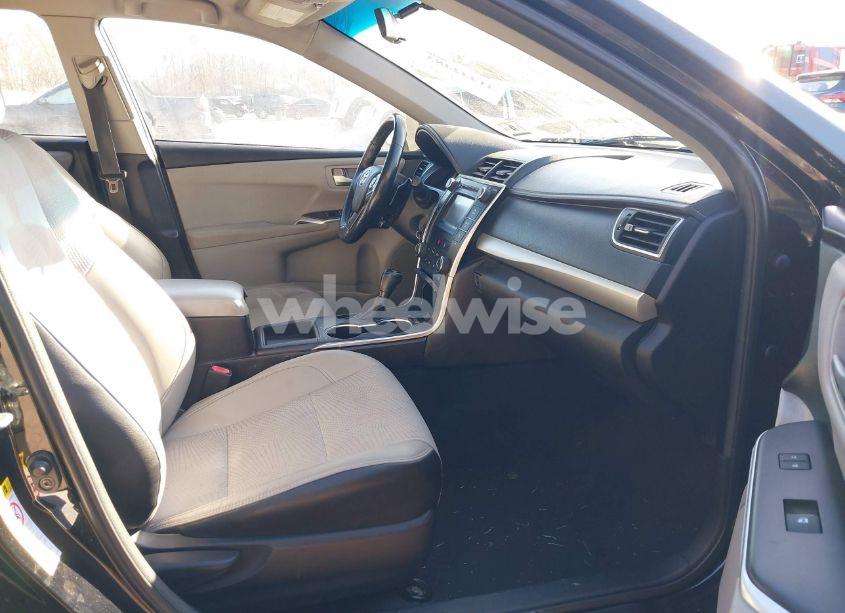 Photo 5 of 2016 Toyota Camry SE (VIN 4T1BF1FK8GU183197)