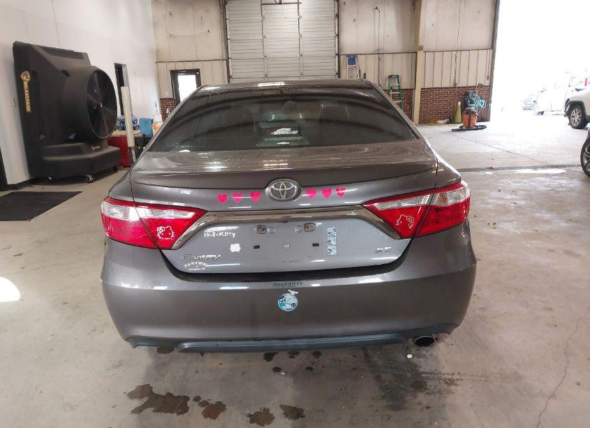 Photo 16 of 2016 Toyota Camry SE (VIN 4T1BF1FK8GU184351)